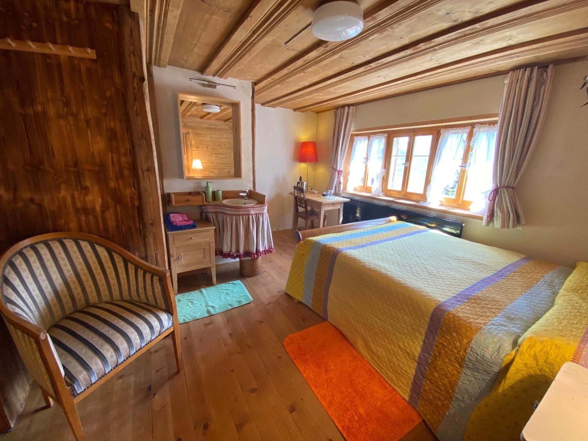 Bed and Breakfast Casa Vegana Trun Exterior foto